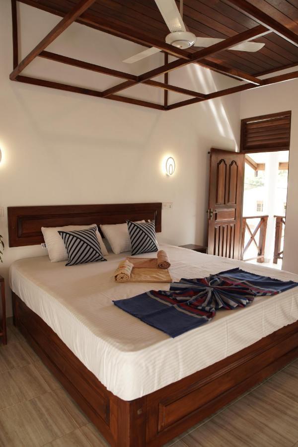Surf Nest Hiriketiya Hotel Dikwella Bagian luar foto