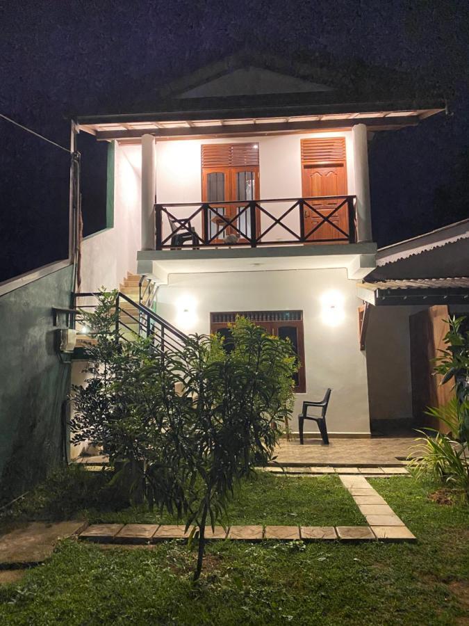Surf Nest Hiriketiya Hotel Dikwella Bagian luar foto